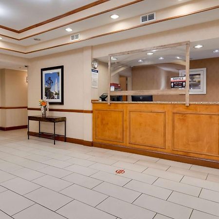 Best Western Executive Inn - Latta Berrys Crossroads Buitenkant foto