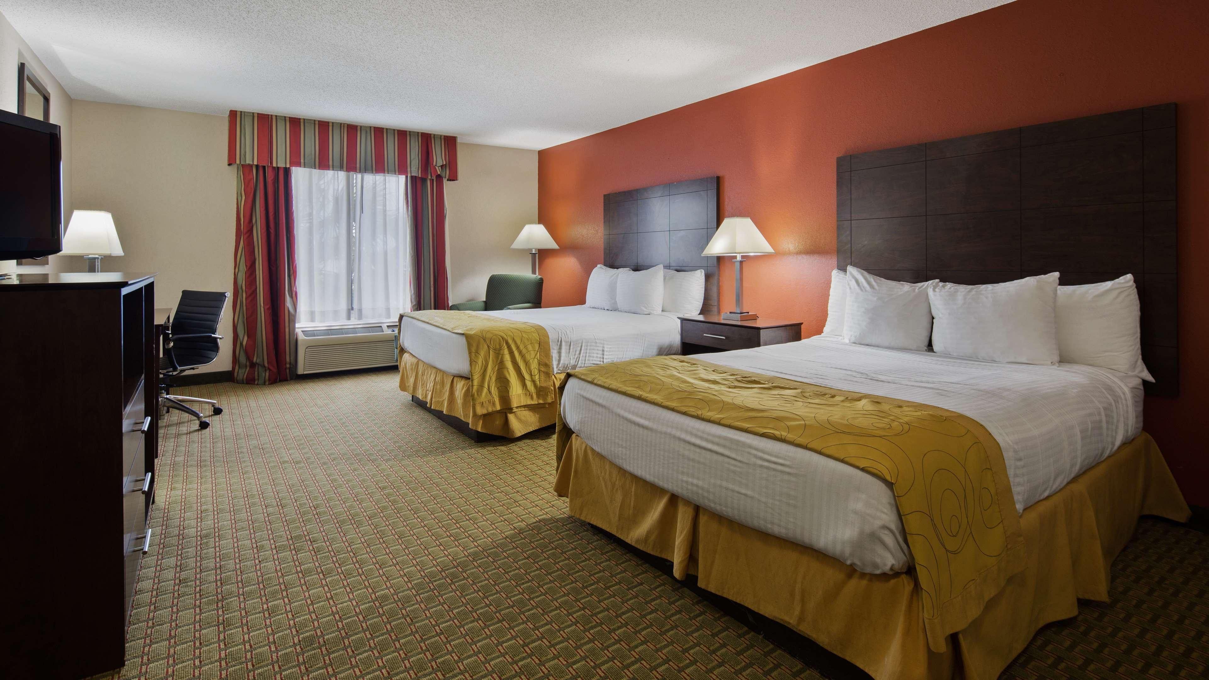 Best Western Executive Inn - Latta Berrys Crossroads Buitenkant foto