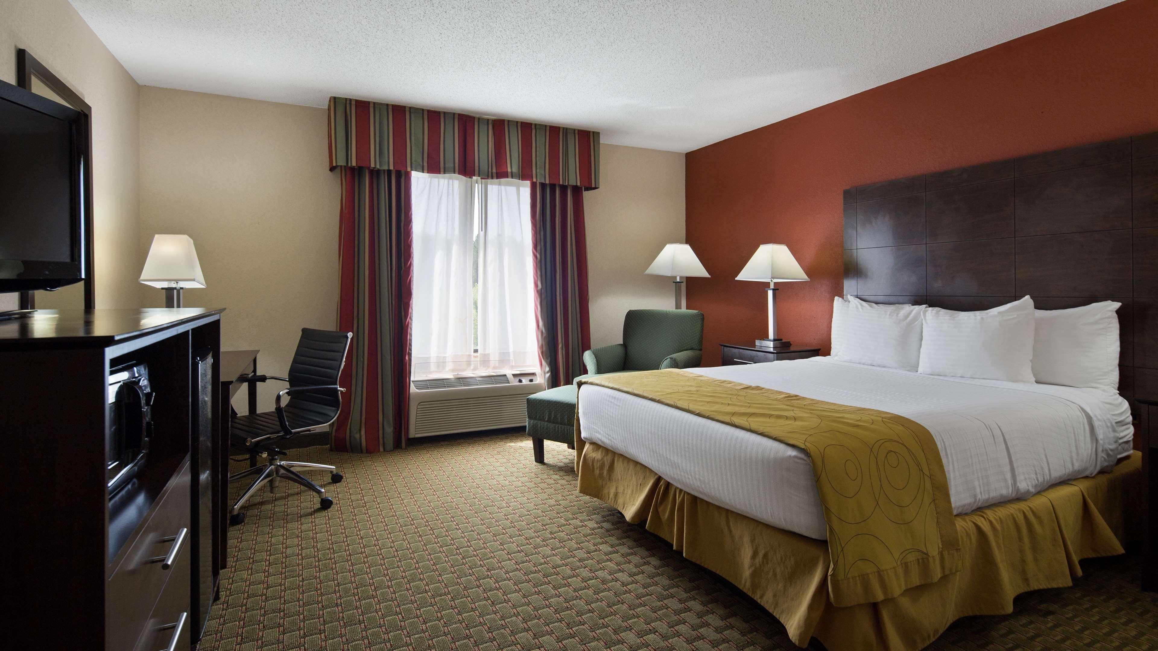 Best Western Executive Inn - Latta Berrys Crossroads Buitenkant foto