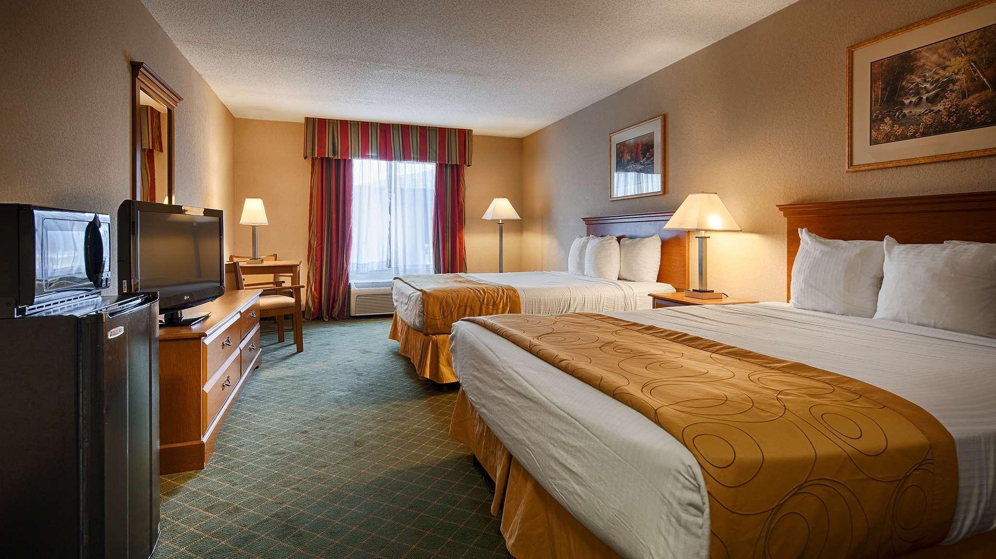 Best Western Executive Inn - Latta Berrys Crossroads Buitenkant foto