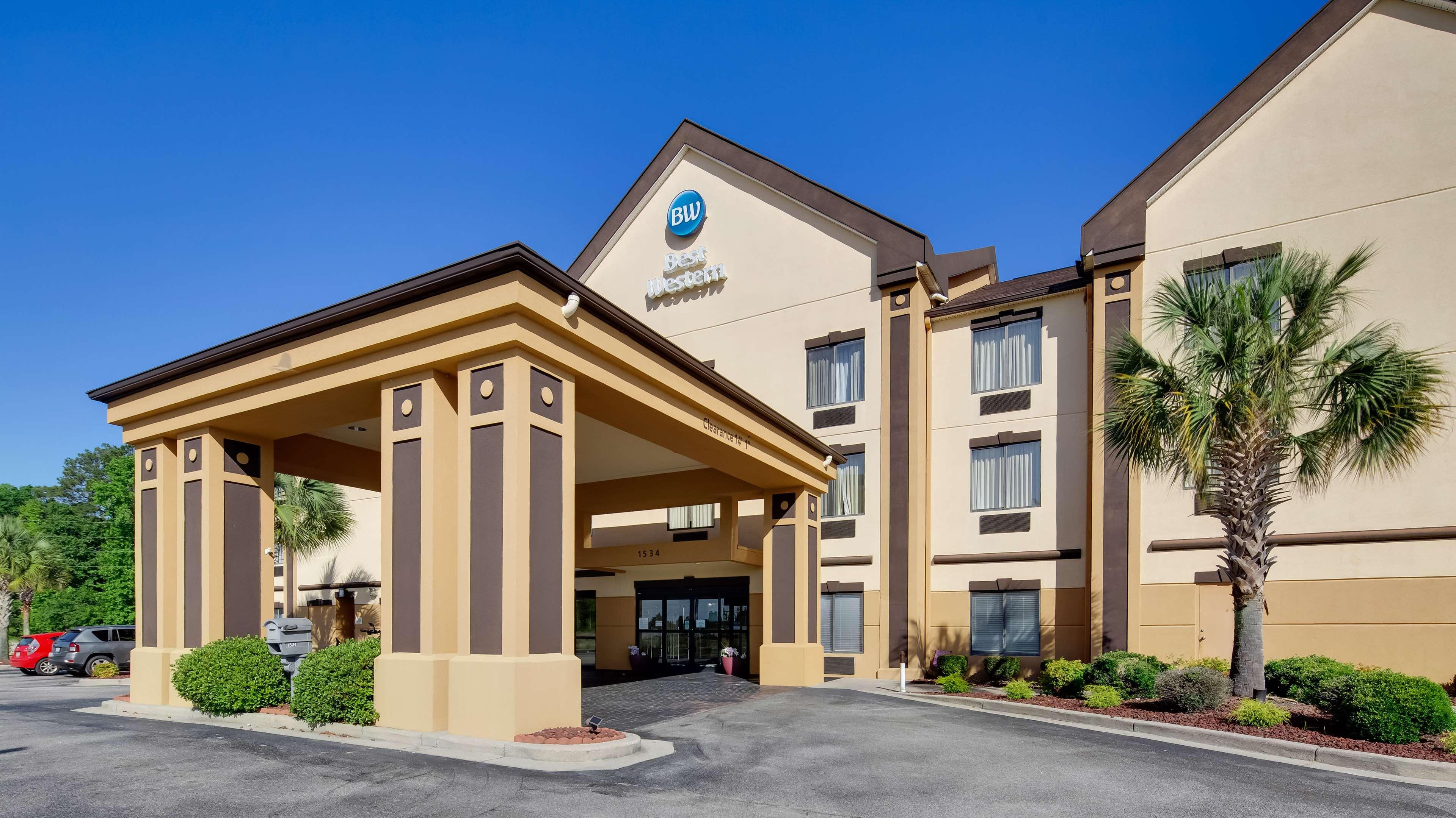 Best Western Executive Inn - Latta Berrys Crossroads Buitenkant foto