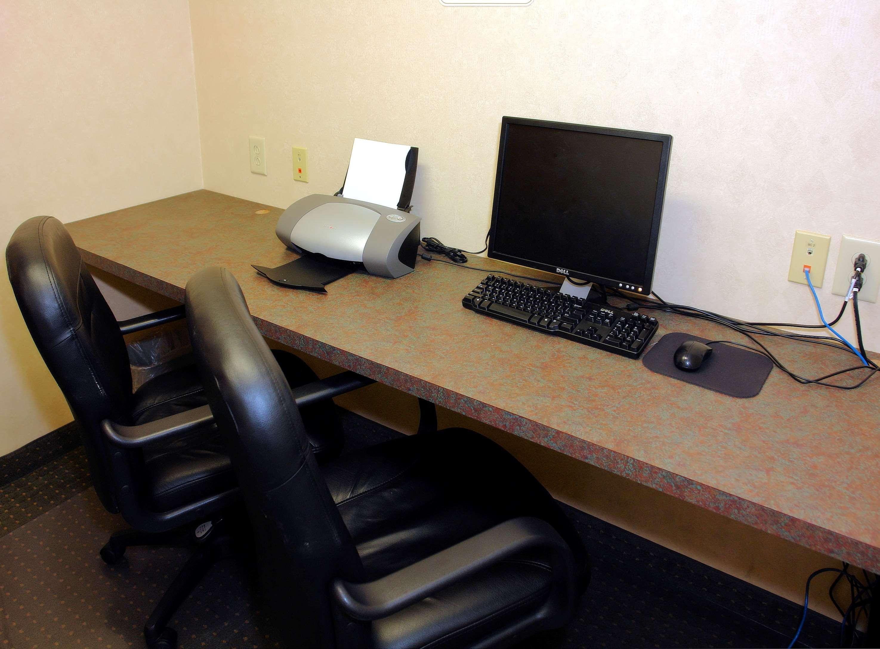 Best Western Executive Inn - Latta Berrys Crossroads Buitenkant foto